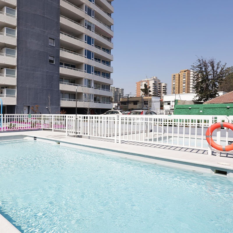 imgi_29_equipamiento_0001_AltoLazcano_0002_Piscina